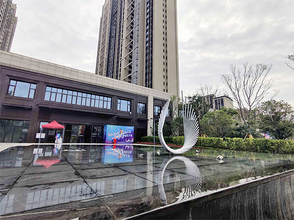 陽(yáng)邏洺悅華府